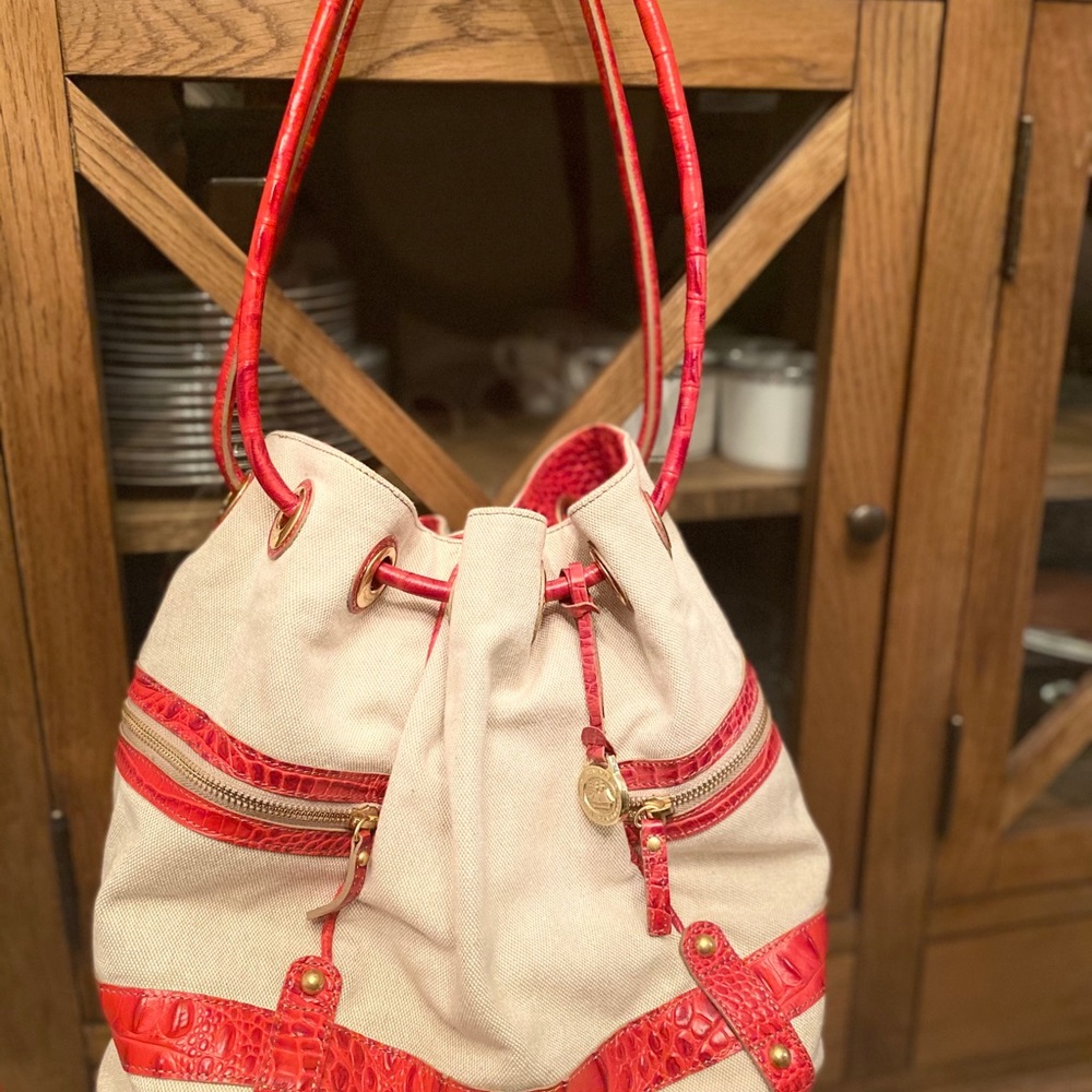 Tans and red croco Brahmin satchel bag. Like NEW!